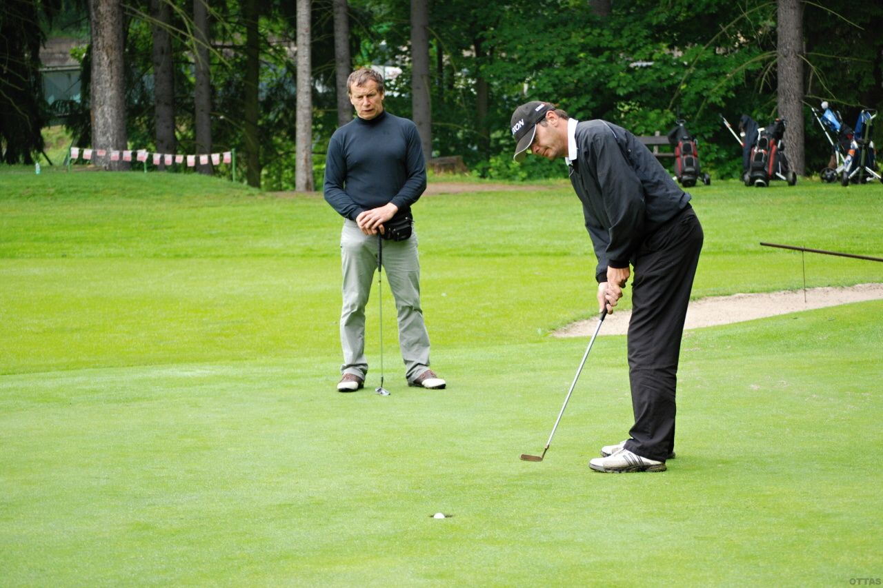 PDGC 2010 70